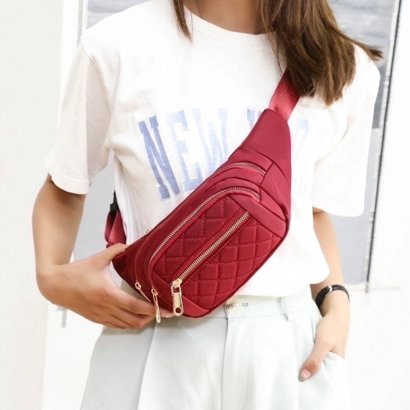 Unisex Fashion Lingge Polyester Waist Bags